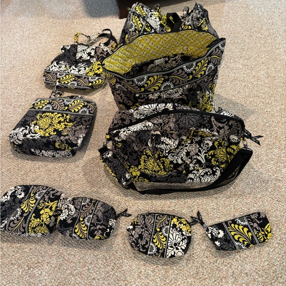 9 piece Vera Bradley Retired Baroque set - Picture 1 of 13